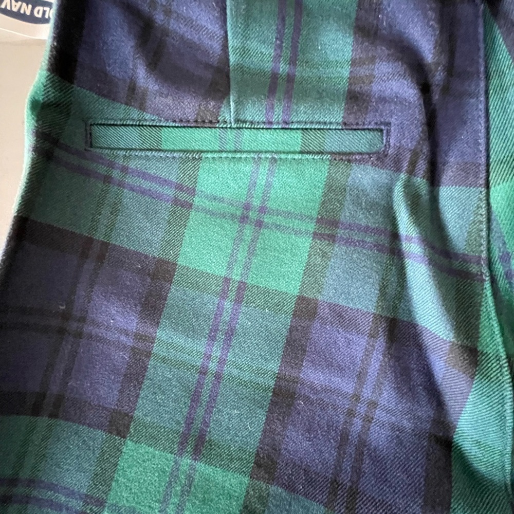 Old Navy High Rise Plaid Slim Pants - Picture 7 of 8